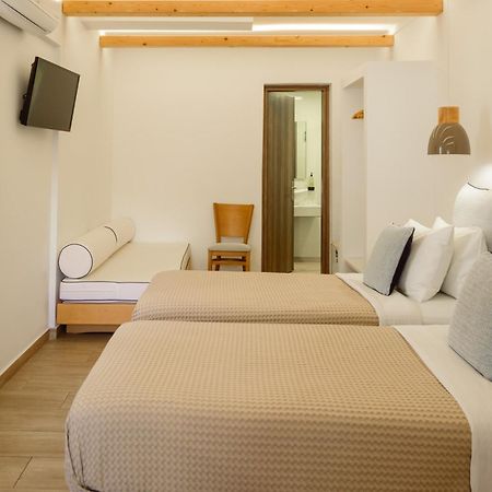 Karidis Hotel Kamári Exterior foto