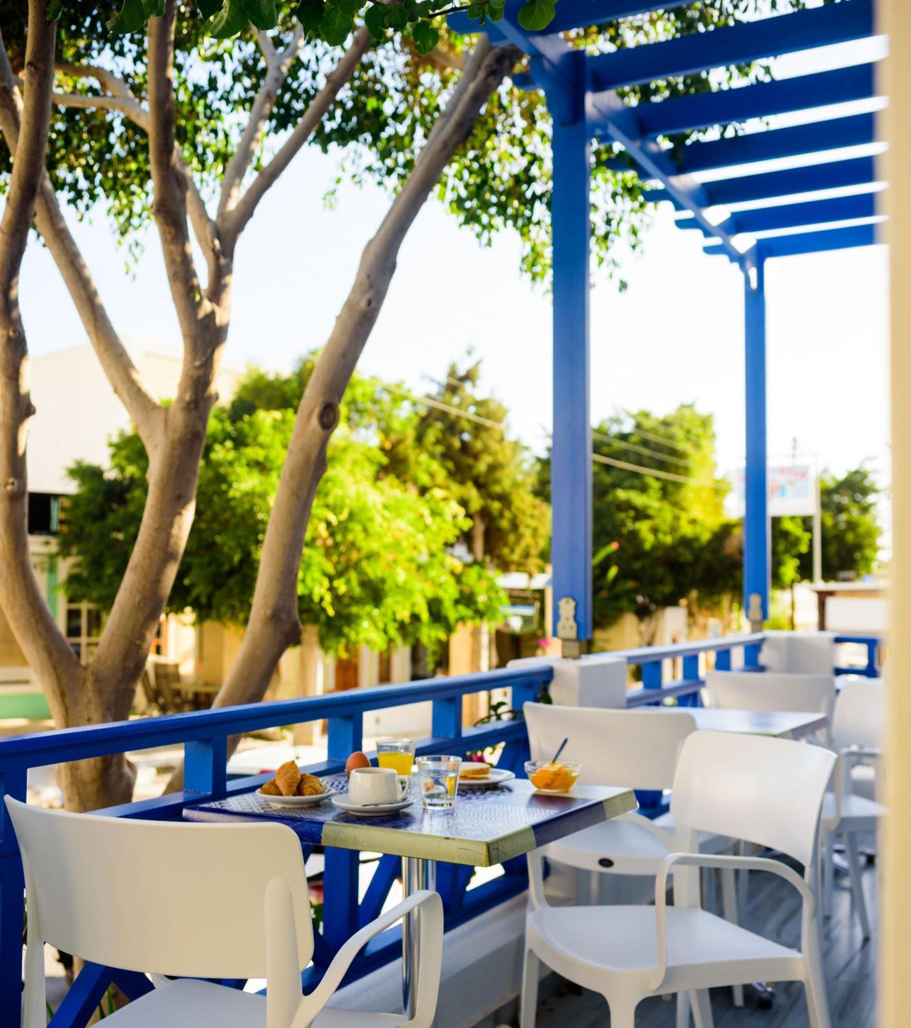 Karidis Hotel Kamári Exterior foto
