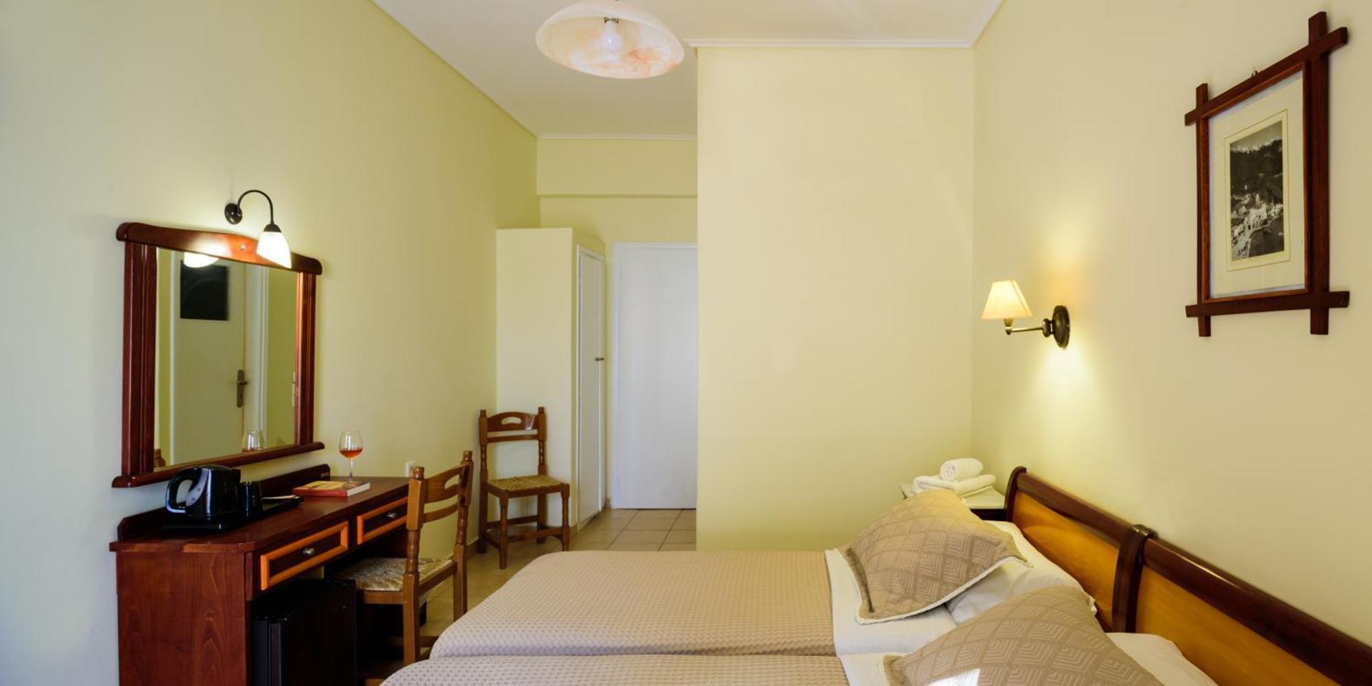 Karidis Hotel Kamári Exterior foto